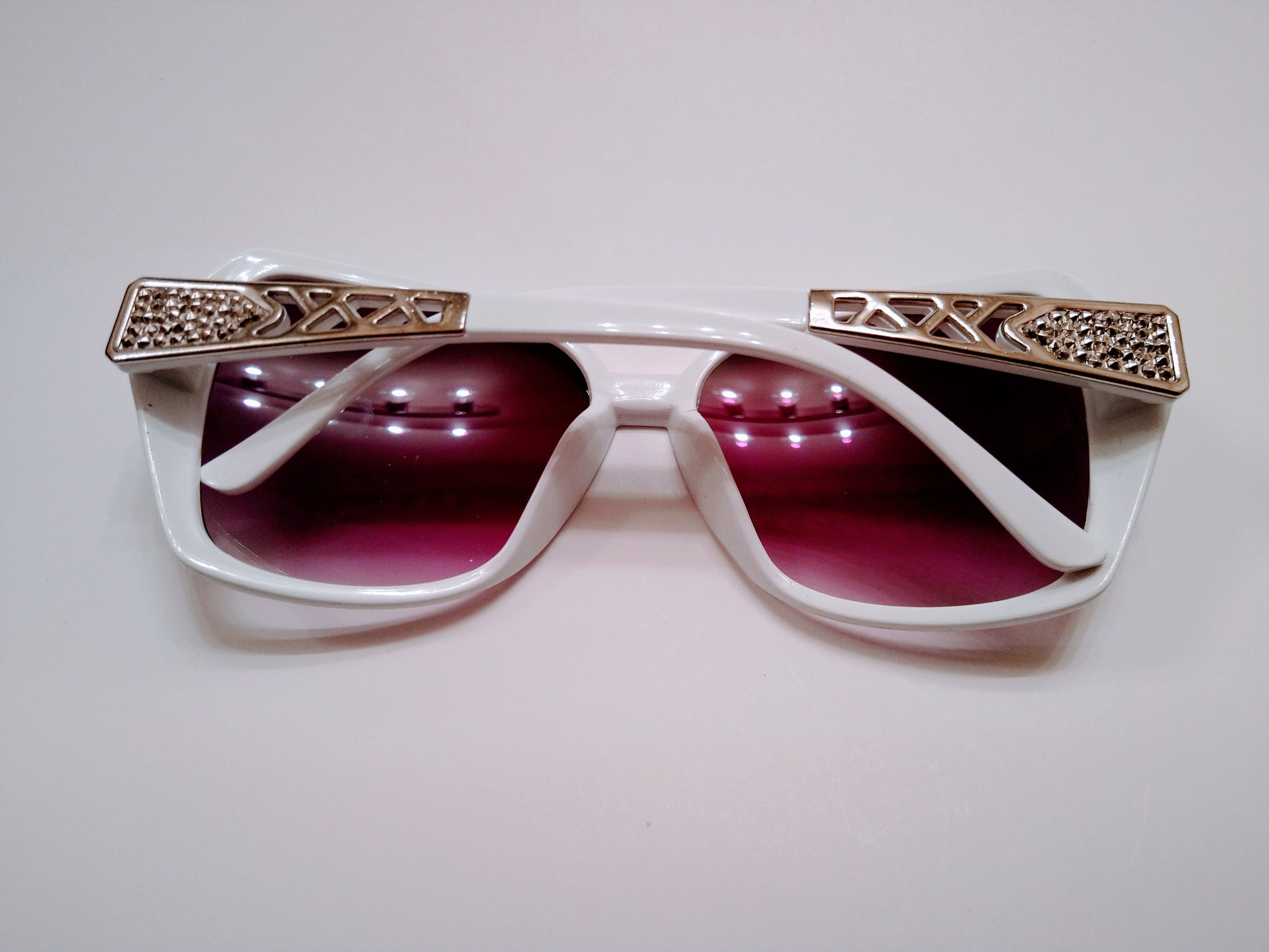 White sunglasses - HPK Personalized Products and more