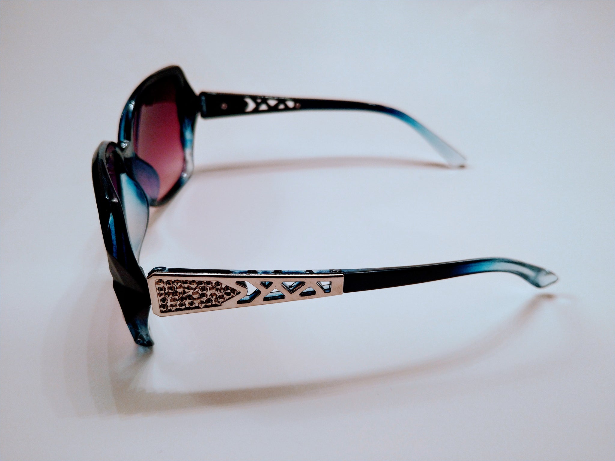 Blue/Grey Vintage sunglasses - HPK Personalized Products and more